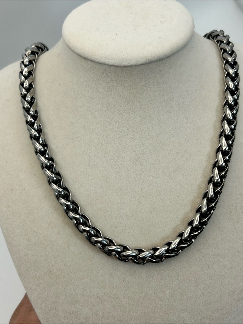 Gunmetal Wheat Chain Necklace Thick Chunky Edgy 16" Unsigned - Picture 5 of 12